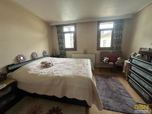 33-SAPANCADA SİTE İÇERİSİNDE SATILIK TRİBLEKS VİLLA